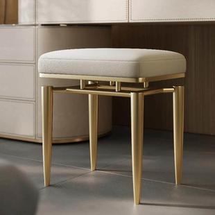 轻奢不锈钢方凳现代简约真皮餐椅家用可叠放餐桌备用化妆台小矮凳