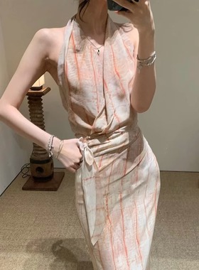 ICEYY cort法式复古气质设计感印花挂脖背心女高级感无袖上衣ana