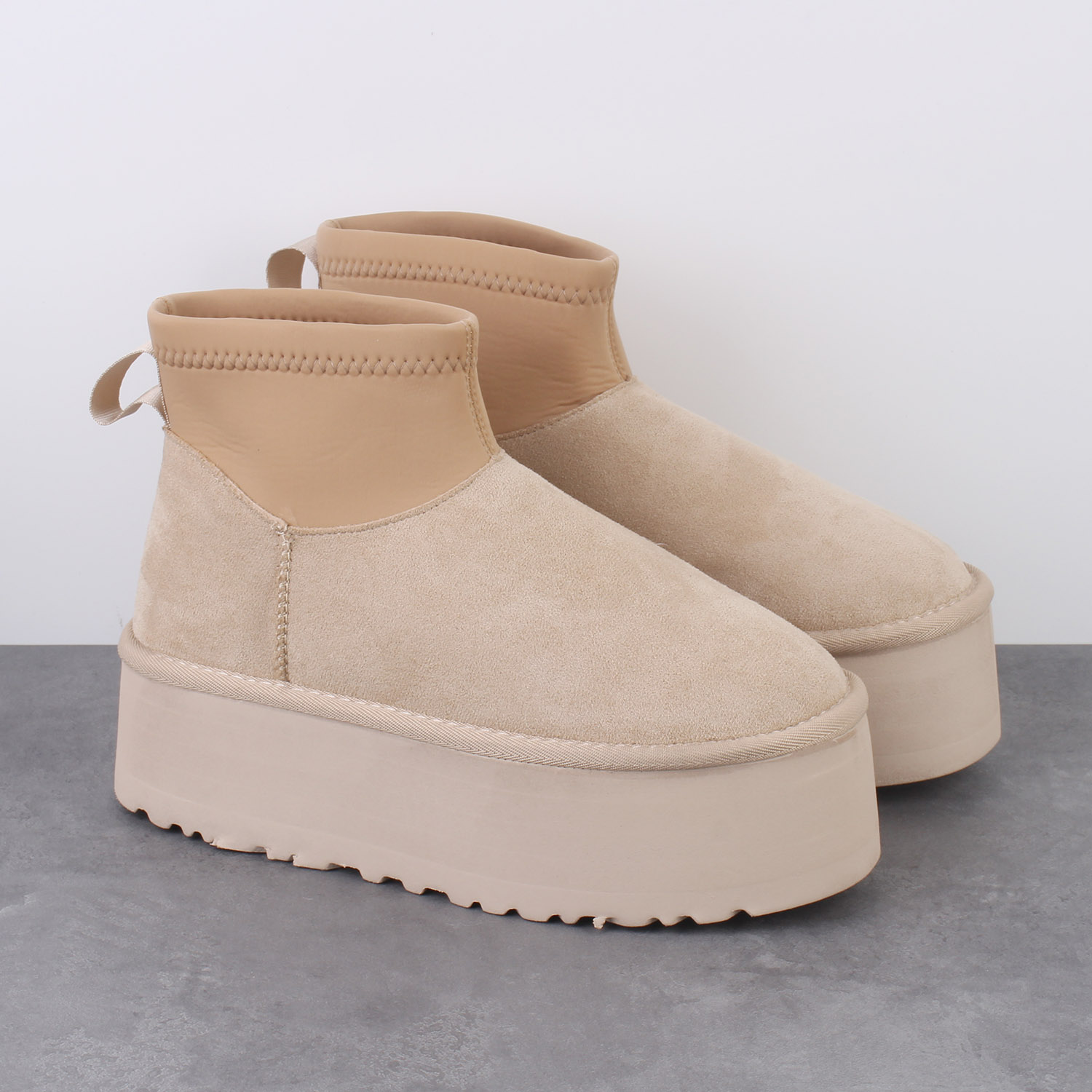 外贸出口冬季女款松糕厚底增高雪地靴加绒羊毛轻便舒适保暖休闲鞋