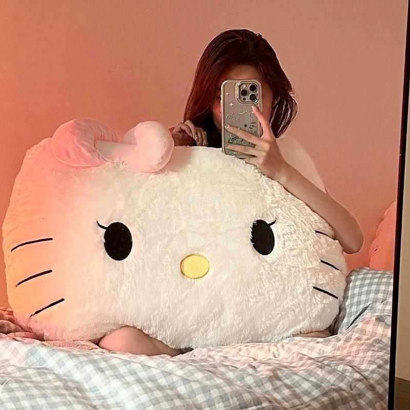 HelloKitty抱枕靠垫女生宿舍护腰软包床头飘窗多用可爱毛绒玩具