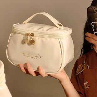 高级感手提皮质化妆包女便携大容量旅行收纳包2025新款防水洗漱包