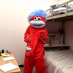 大嘴怪连体睡衣冬加厚珊瑚绒保暖毛绒搞怪睡袍丑萌香肠嘴情侣套装