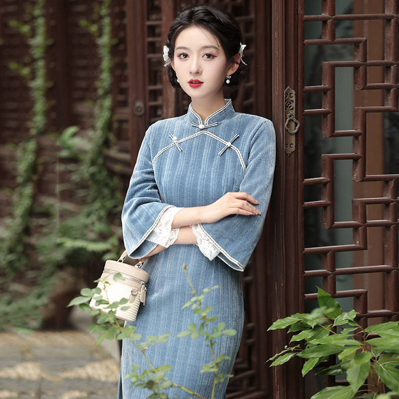 2026新款蓝色国风新中式苏州长袖旗袍改良年轻款女感复古