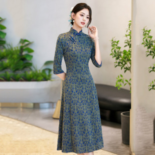 2026新款绿色显瘦妈妈装国风秋季长袖改良旗袍女新中式复古连