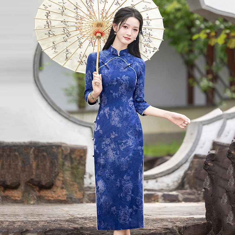 2026新款蓝色国风新中式苏州秋季长袖旗袍改良年轻款女复古修