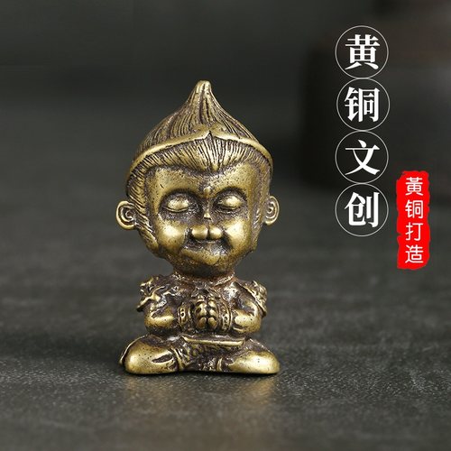复古纯黄铜齐天大圣摆件孙悟空车载车内饰品斗战胜佛铜猴子小饰品