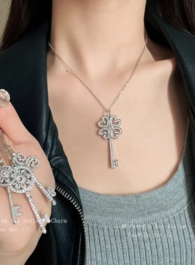 简约轻奢钥匙花朵锆石项链小众欧美气质锁骨链个性潮百搭项饰