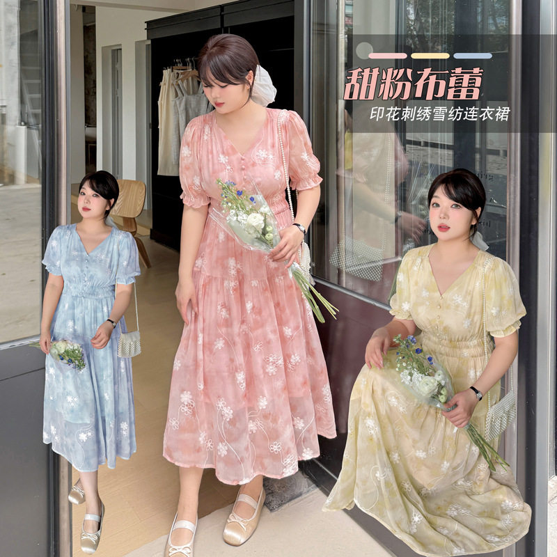 k2999大码女装2025夏新款泡泡袖雪纺印花刺绣连衣裙胖妹妹仙女裙