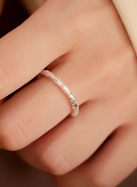 s999银古法浮雕戒指复古素圈足银闭口男女食指环新爆款