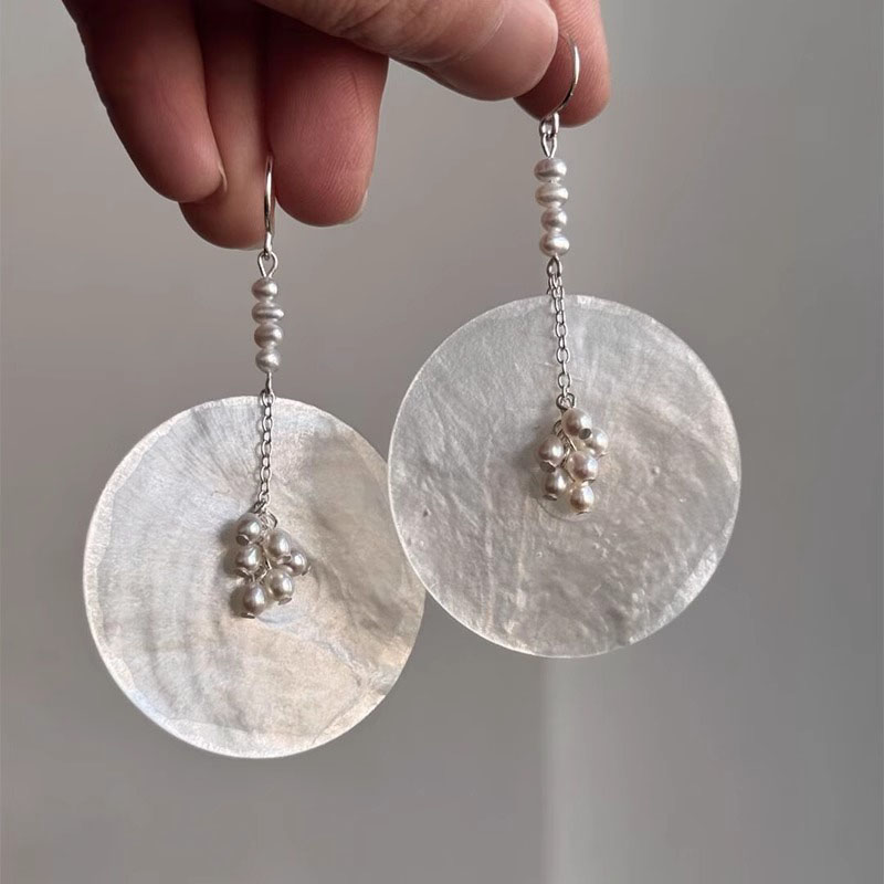 仿珍珠贝壳圆片耳环女时尚耳钉