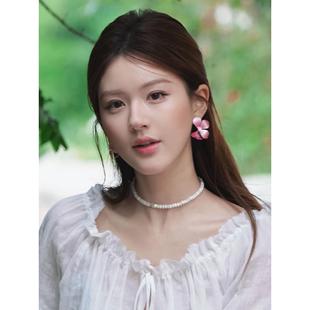 许我耀眼赵露思许研同款 粉色莺尾花耳钉女气质耳环轻奢高级感耳饰