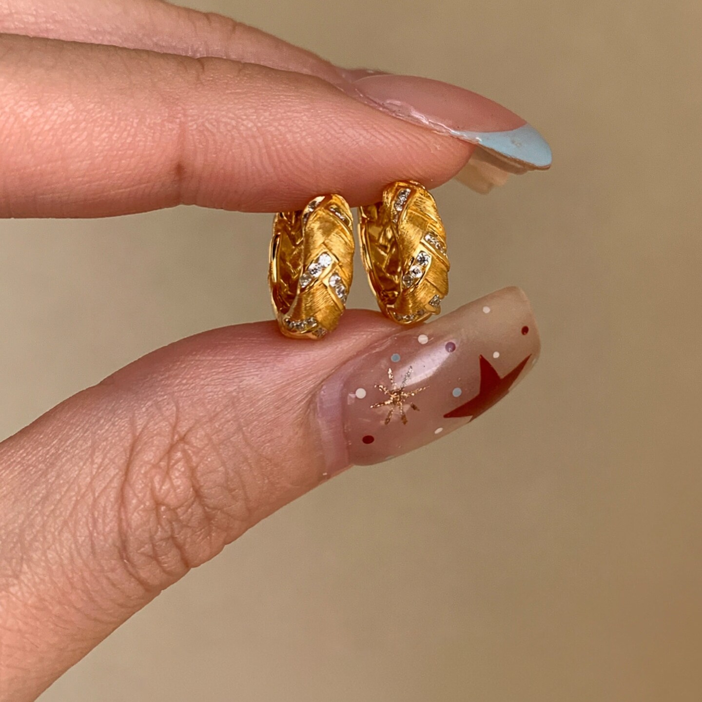 中古Vintag金色拉丝麻花耳扣女独特漂亮耳环小众设计耳钉轻奢耳饰