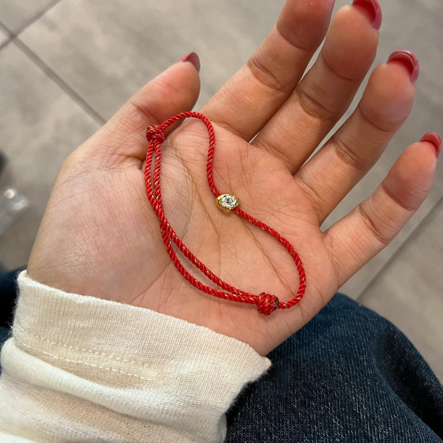本命年红色编绳手链女款叠戴百搭显白手串小众简约高级感漂亮手饰