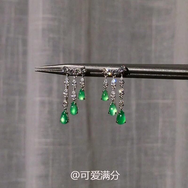 微镶绿色水滴流苏耳环女