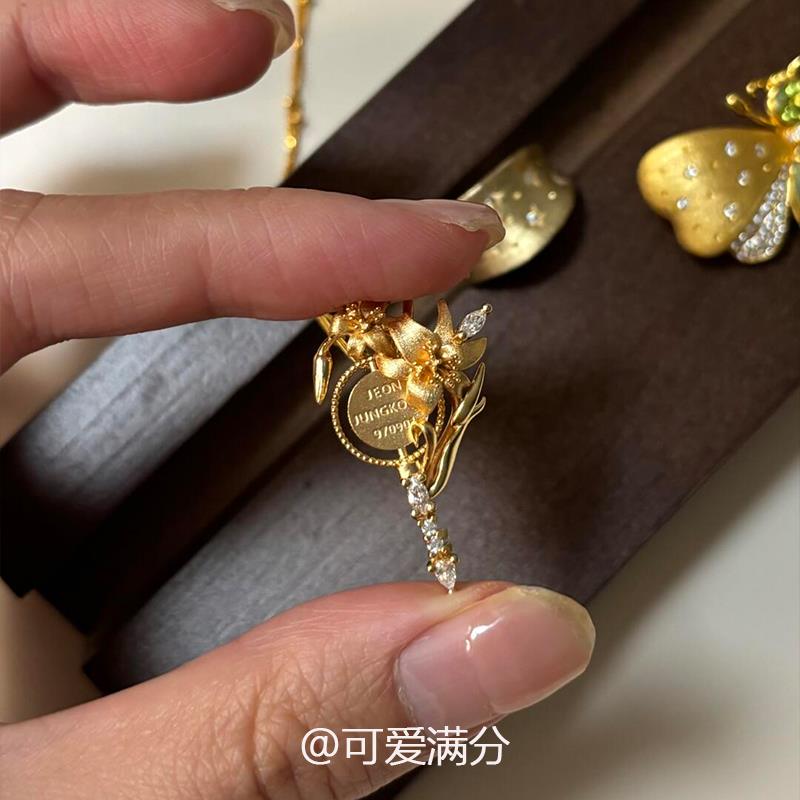 中古金色拉丝百合花秘钥吊坠项链