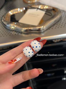 韩系蓝色滴釉波点耳环女甜美气质百搭耳钉轻奢小众高级感复古耳饰