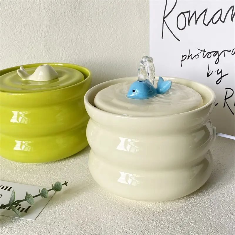 奶fufu猫咪流动恒温自动循环陶瓷饮水器不湿嘴鲸鱼喂水碗