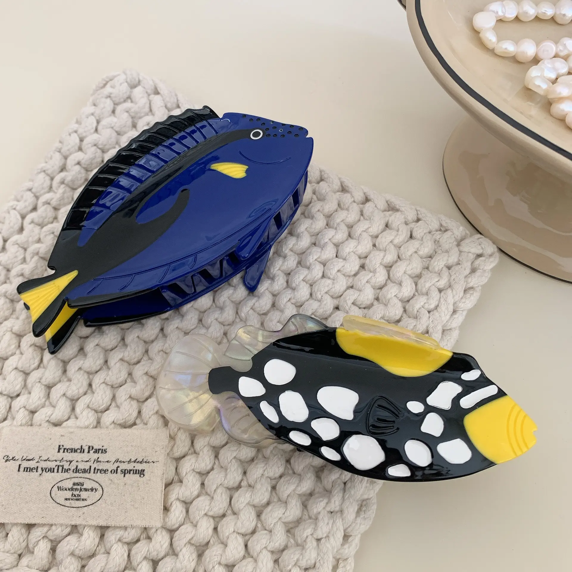 新款海洋多莉蓝吊鱼夹抓夹高级感简约个性发夹发饰女