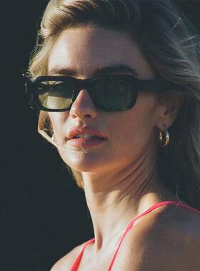 跨境太阳镜时尚眼镜女士复古方框海边沙滩度假sunglasses欧美墨镜