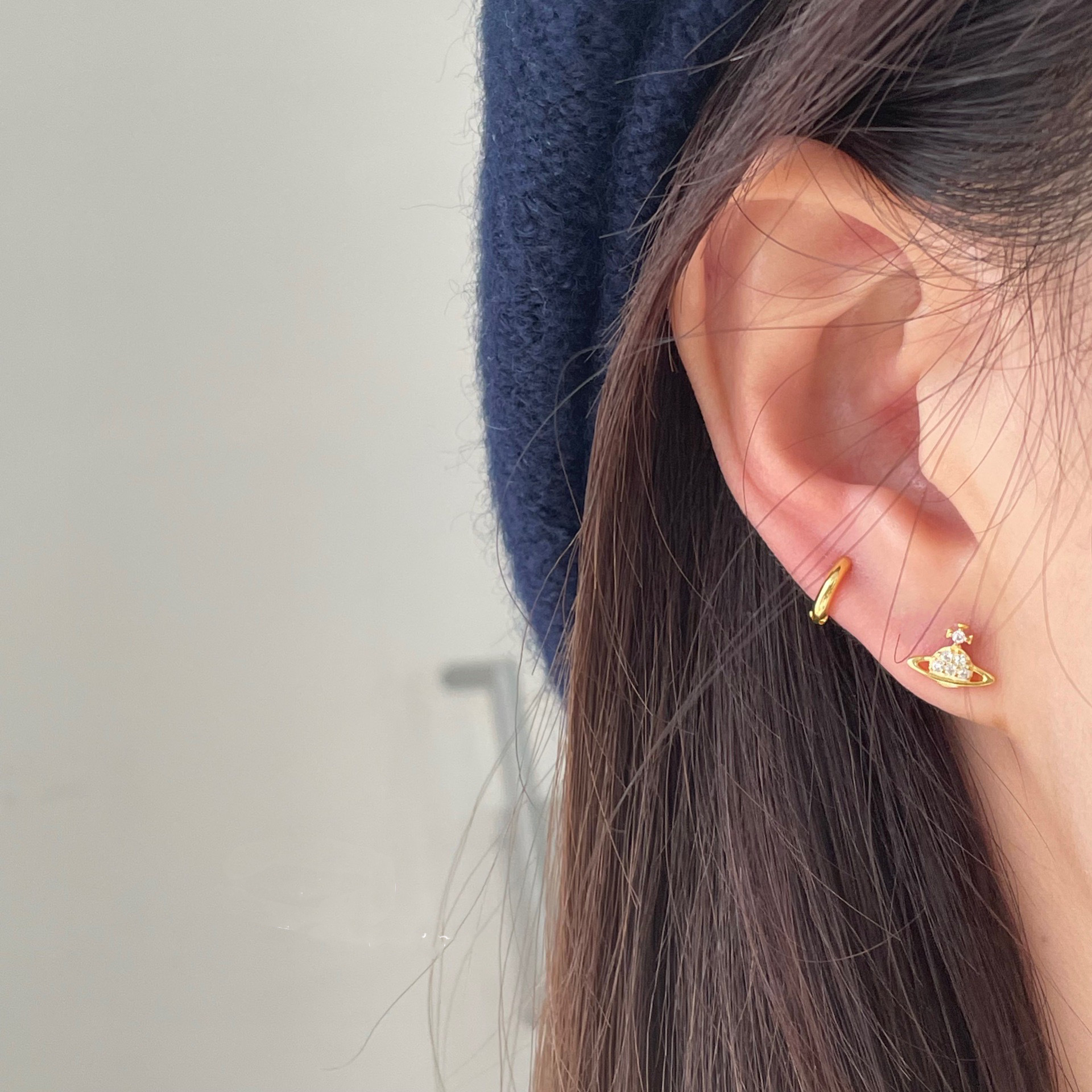 925银针很经典星球满钻耳钉日常百搭土星睡觉不用摘耳饰潮银饰