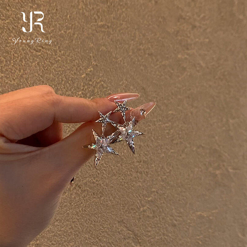 冷淡风银色爆闪星星耳钉女小众设计甜酷风耳环韩系精致轻奢耳饰,饰品/流行首饰/时尚饰品新,耳钉,淘宝优惠券,粉丝福利购,淘宝优惠卷