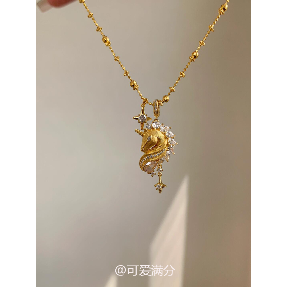 金色独角兽项链女配饰高级感轻奢小众颈链2025新款爆款长款毛衣链