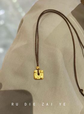 好寓意新年秋冬金色方牌毛衣链女