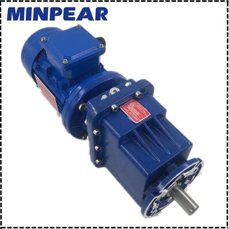 上海工厂热销SRCZ-HS轴输入B14形式法兰安装斜齿轮减速机TRC03