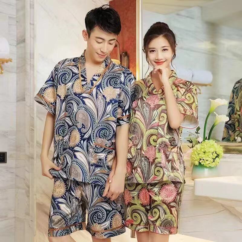 贡缎汗蒸服