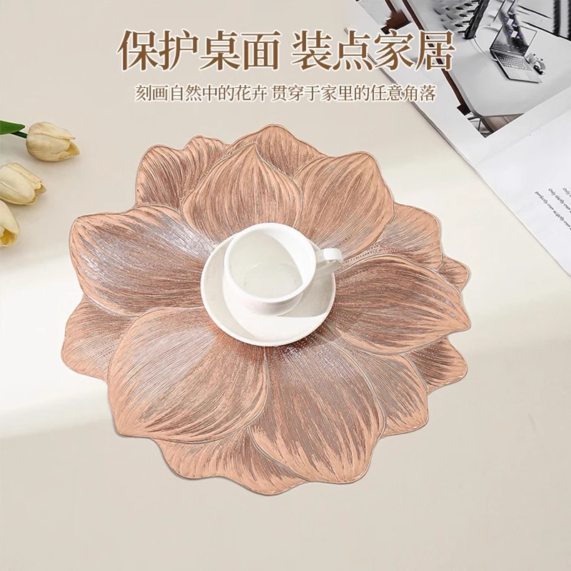 轻奢荷花防滑餐垫ins风桌垫酒店家用西餐盘垫PVC隔热垫碗垫装饰垫