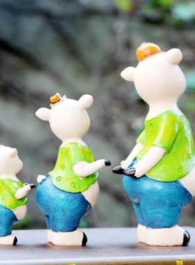 创意一家三口树脂娃娃工艺品猪卡通动物摆件客厅田园搁板小装饰品