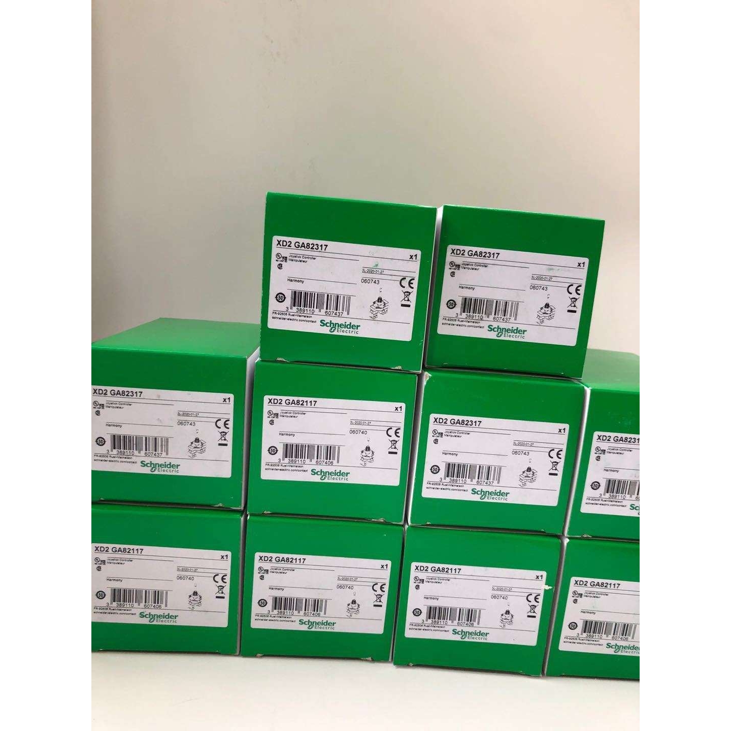法国进口ABS2EA01EF ABT7PDU032G ABT7ESM010B ABS2SC02EB