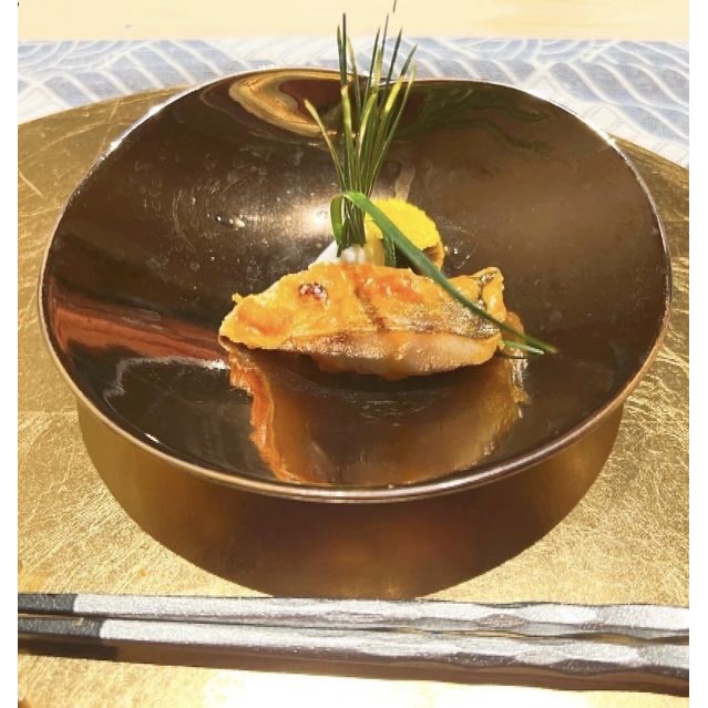 日本怀石会席板前料理创意陶瓷餐具折边刺身寿司拼盘前小菜碟珍味