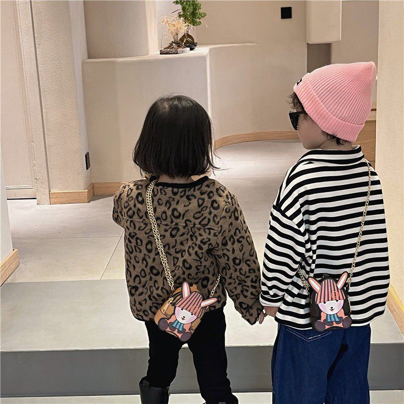 网红爆款儿童可爱包包小女孩斜挎包宝宝卡通小兔子配饰包女零钱包