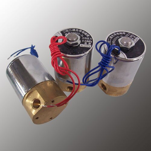 二位二三通热水器先导电磁阀 Q22XD Q23XD 2L G1/8 全铜阀体线圈