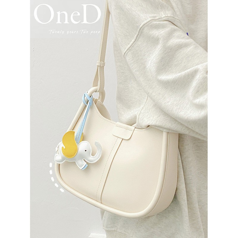 高级质感腋下包包女夏2023新款时尚小众水桶包复古百搭单肩斜挎包