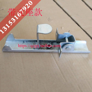 施工升降機門對開連鎖裝 鐵皮A對開門鎖 人貨電梯門鎖彈簧 配件 置