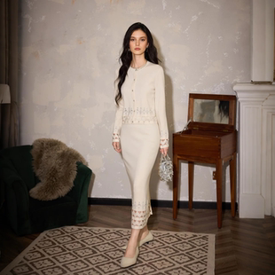 小香风两件套 上衣女高腰半裙套装 HiSaily春季 重工镂空针织开衫