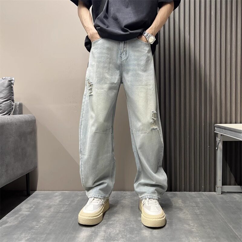 浅色破洞弯刀牛仔裤男士2026新款夏季薄款男裤阔腿直筒长裤子男款