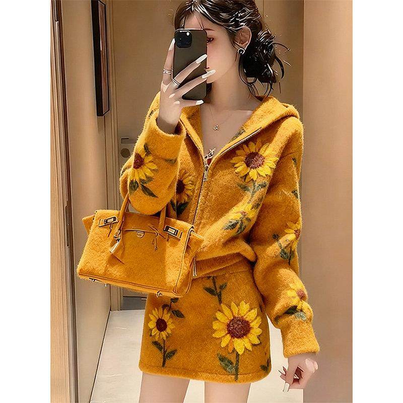 2026年新款多巴胺风向日葵针织套装秋冬黄色连帽上衣半身裙两件套,女装/女士精品,大码套装,淘宝优惠券,粉丝福利购,淘宝优惠卷