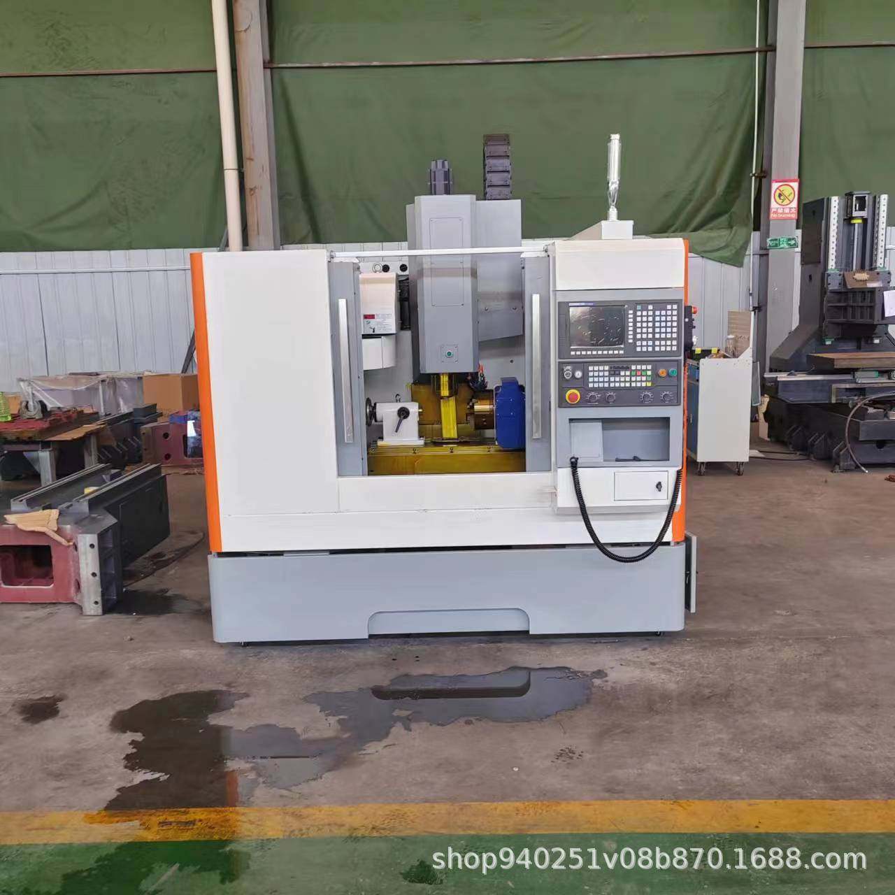 厂家直销数控铣床XK7126立式小型数控铣床VMC7126精度稳定,五金/工具,机床,淘宝优惠券,粉丝福利购,淘宝优惠卷