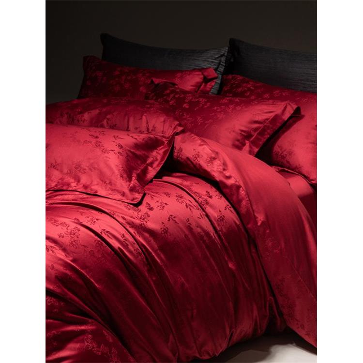 Caratlove婚庆四件套100支纯棉提花被套红色结婚送礼高端床上用品