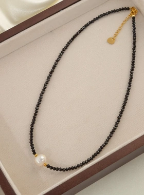 黑色水晶淡水珍珠项链不掉色女夏季高级感锁骨链复古简约百搭饰品