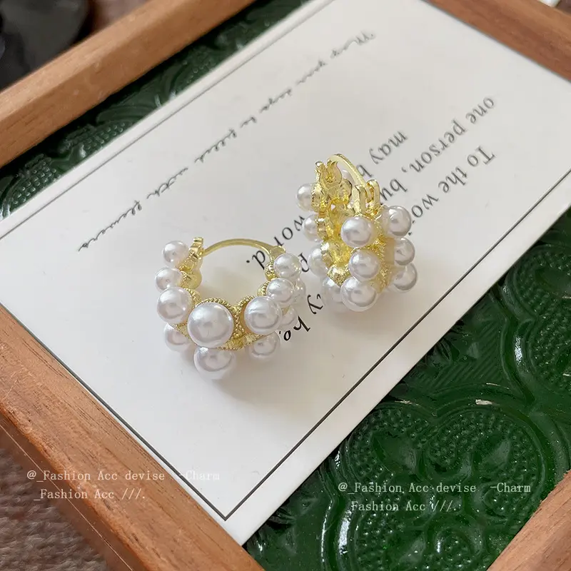 不规则u形珍珠耳扣法式气质耳环高级感轻奢复古新款耳饰