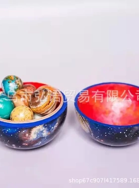 新品星球太阳宇宙模型塑料宇航员树脂工艺品摆件创意星空宇宙