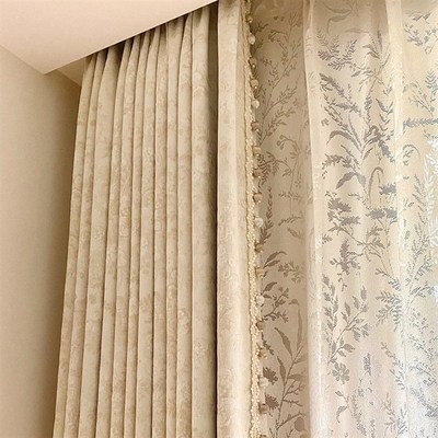 莫里斯花窗帘法式网红花边2025新款遮光L卧室客厅高级感雪尼尔提