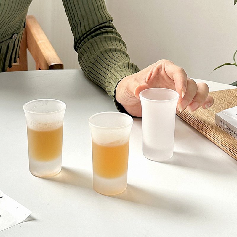 磨砂玻璃野格杯鸡尾酒杯子弹杯白兰地杯子酒吧分酒杯小酒杯一口杯图片