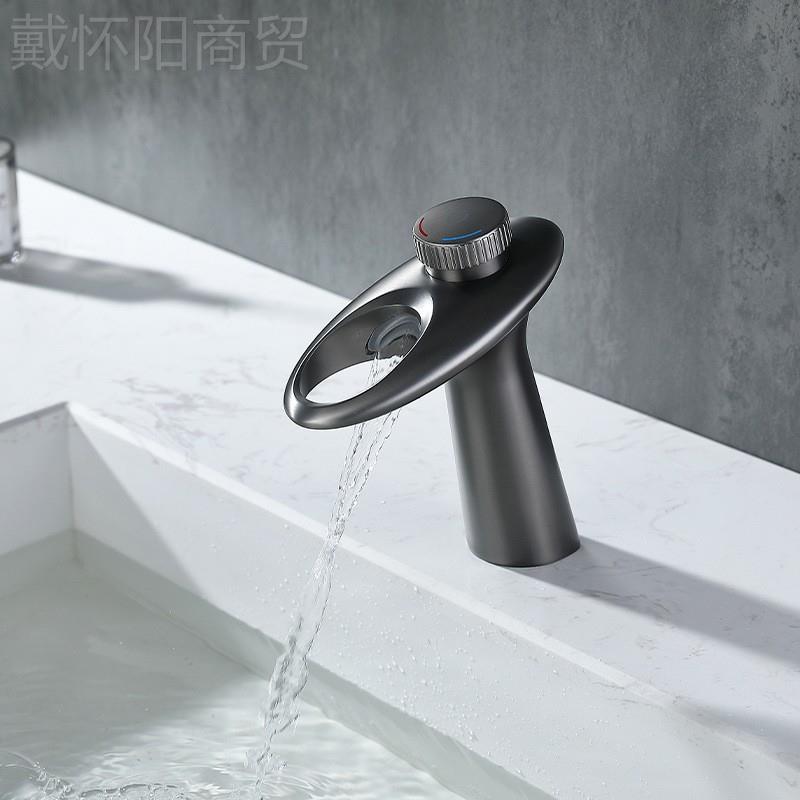 高品铜质 枪灰色头 面盆冷热水龙 全洗 卫HQE生间台下盆 手盆龙头