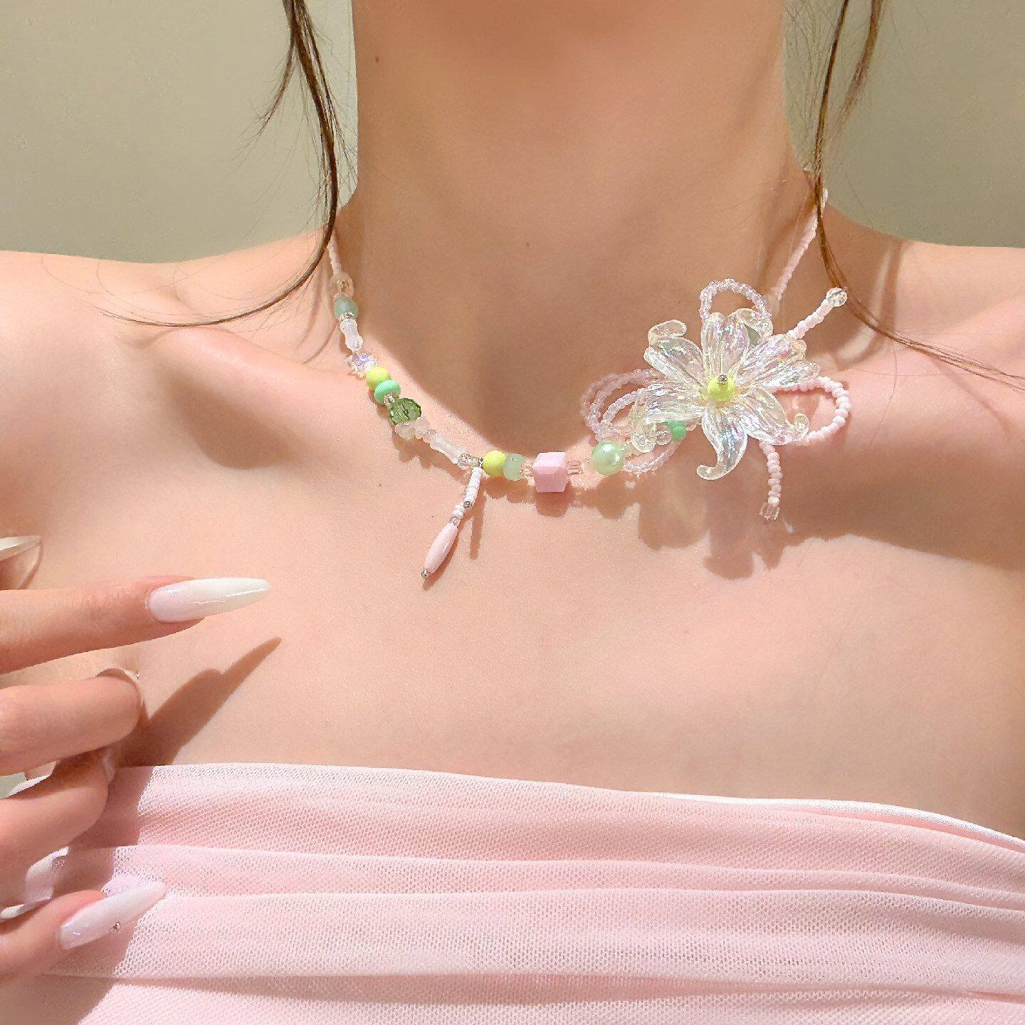 春信花铃!琉璃仿贝母花项链女新中式粉绿串珠小众设计感汉服配饰