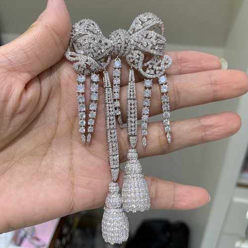 复古重工宫廷风蝴蝶结流苏银色爆闪胸针卢浮宫欧仁妮皇后同款精致